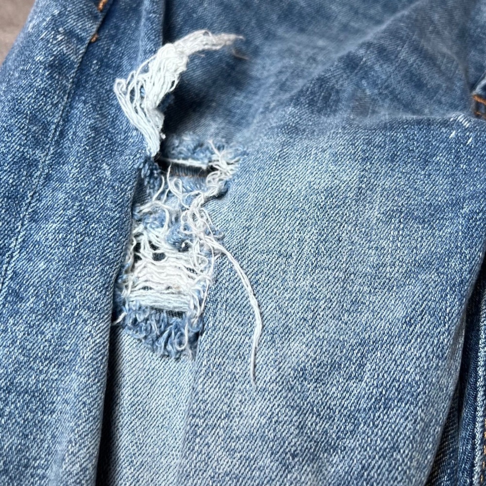 Aeropostale Mens Size 30x30 Skinny Taper Jeans Blue Distressed Ripped Frayed Hem - Picture 13 of 16